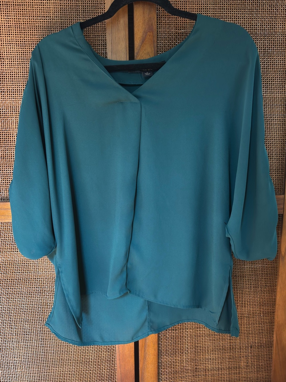 Cynthia Steffe Teal V-Neck Flow Blouse
